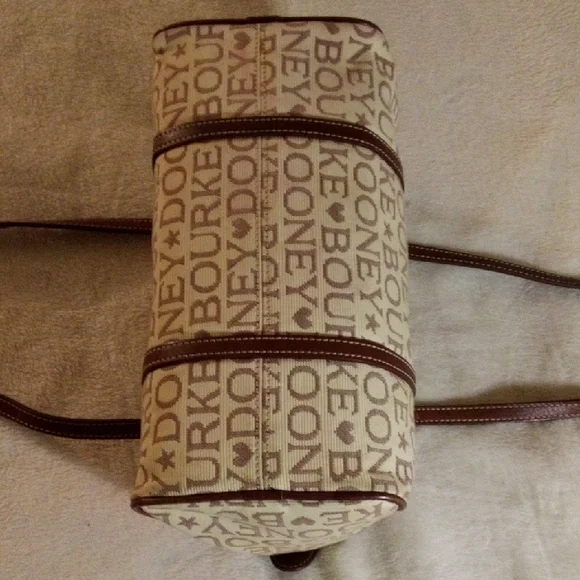 Dooney & Bourke Brown Logo Barrel Bag - Picture 7 of 16